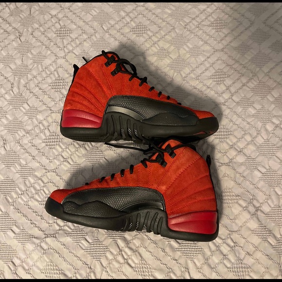 COPY - Jordan 12 retro ‘Reverse flu game’ - Picture 9 of 16